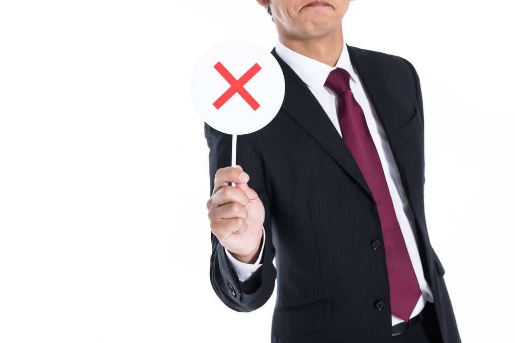 無理をしないよう呼びかける男性